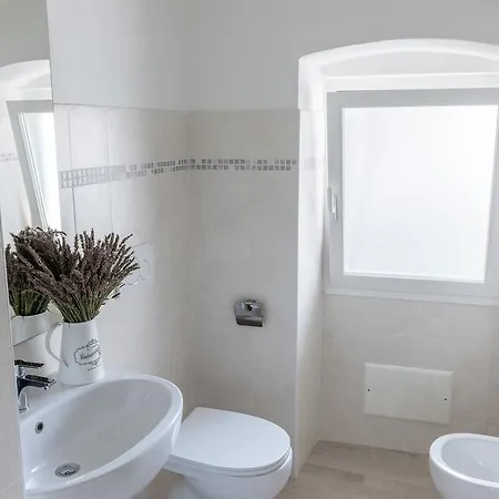 Dussaiga - Delle Rose 多尔切阿夸