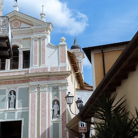 Dussaiga - Delle Rose 3*